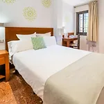 Hotel Riad Arruzafa